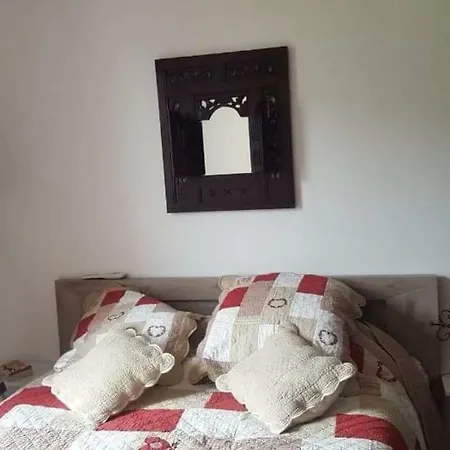 Apartment Jolie T2 Dans Securisee